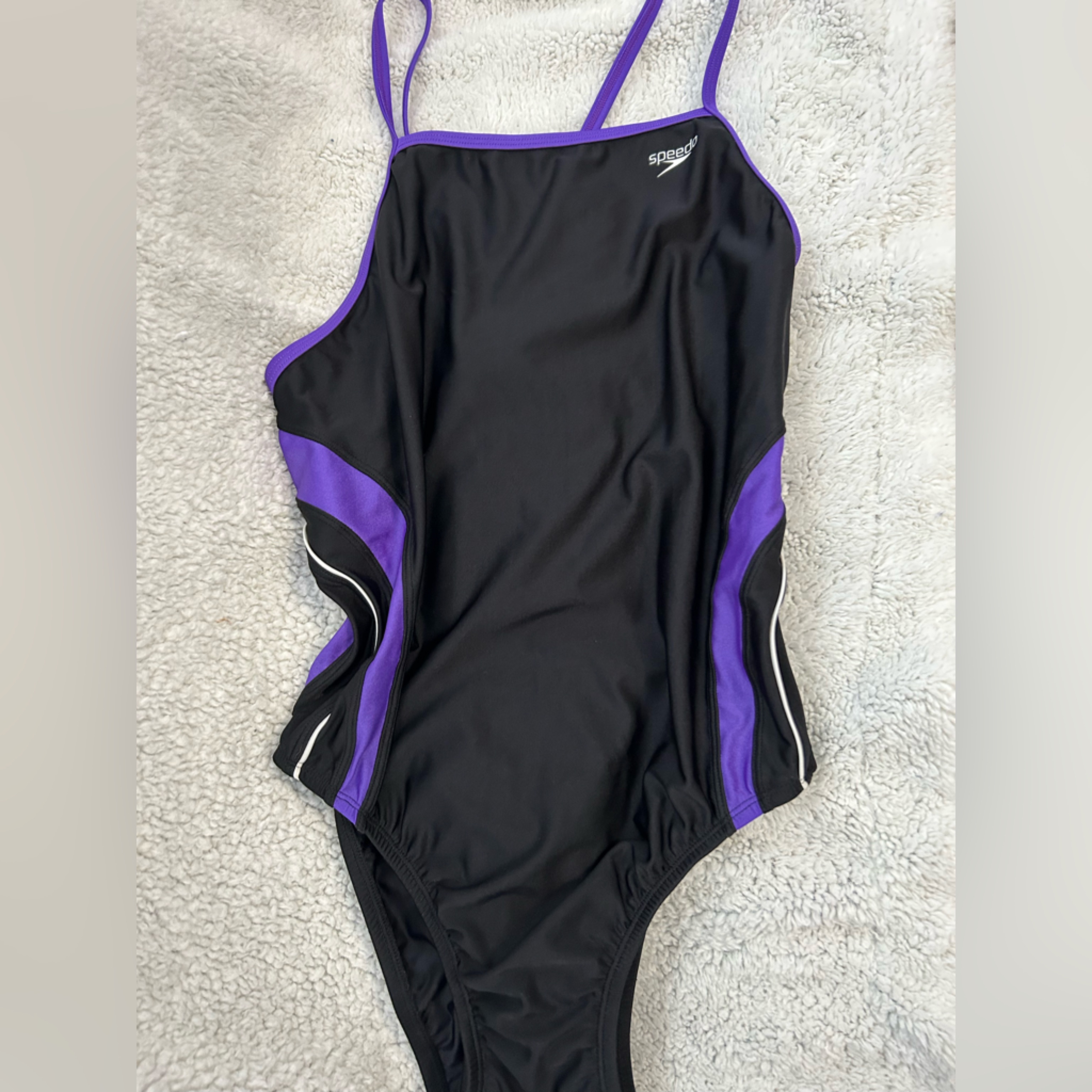 Speedo Solid Fly Back Training Suit